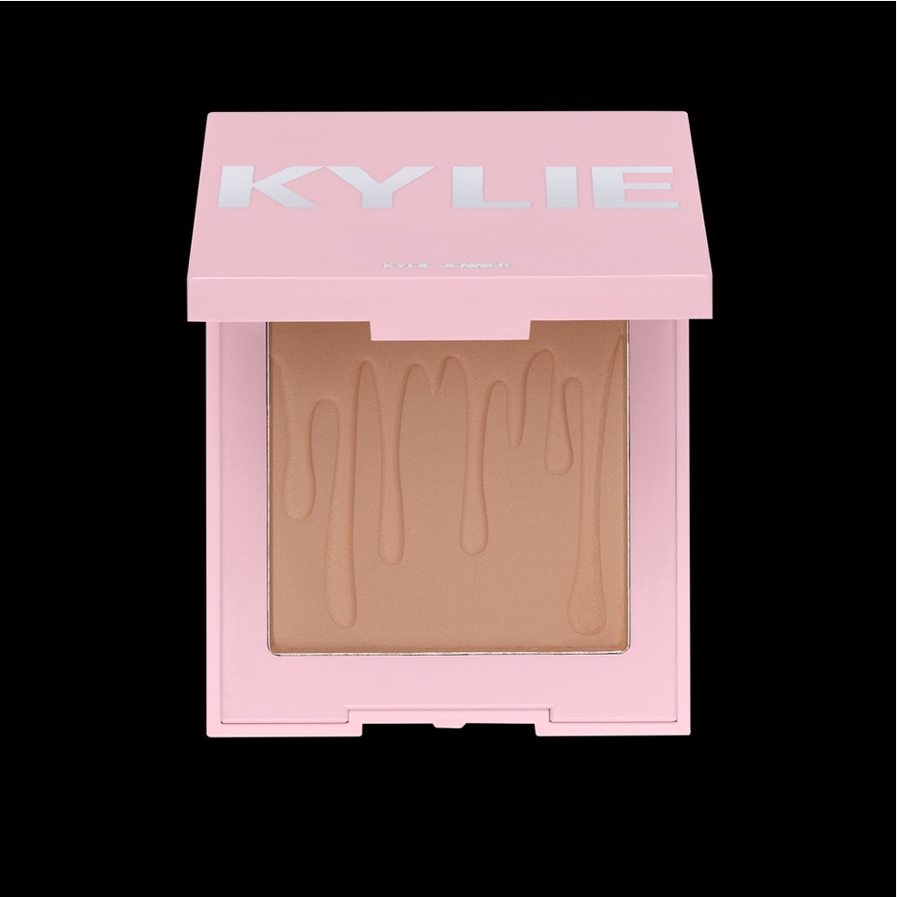 Kylie Cosmetics- Toasty Bronzer